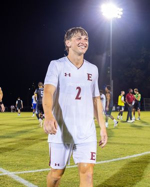 Image post by @elonmsoccer on Instagram