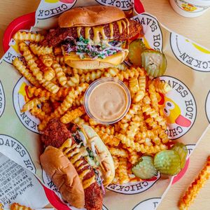 Image post by @daveshotchicken on Instagram