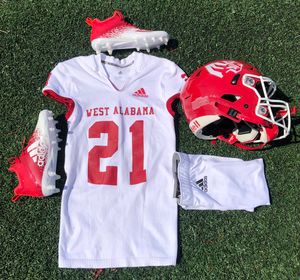 Image post by @uwa_football on Twitter