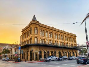 Image post by @galvestonisland on Instagram