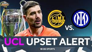 Video post by @cbssportsgolazo on YouTube