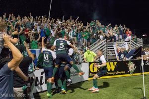 Image post by @StLouligans on Twitter