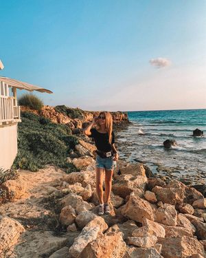 Image post by @tanya_zavadich on Instagram