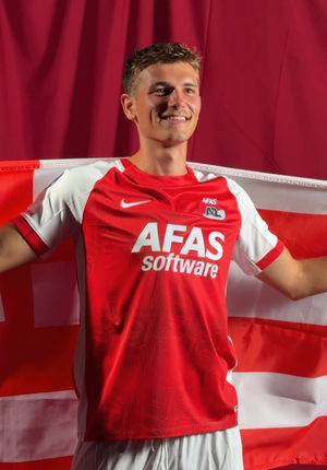 Video post by @azalkmaar on TikTok