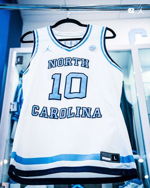 Image post by @uncwbb on Instagram
