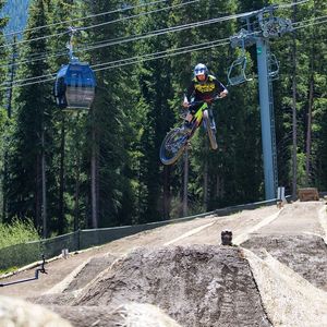 Image post by @keystone_resort on Instagram