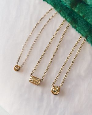 Image post by @maejeanvintage on Instagram