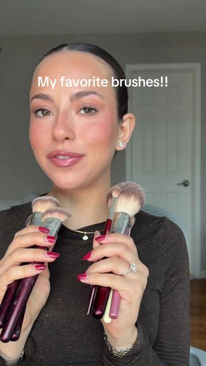 Video post by @anyaweitz on TikTok
