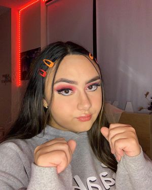 Image post by @makeupbyanabel on Instagram