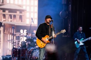 Image post by @lukebryan on Instagram
