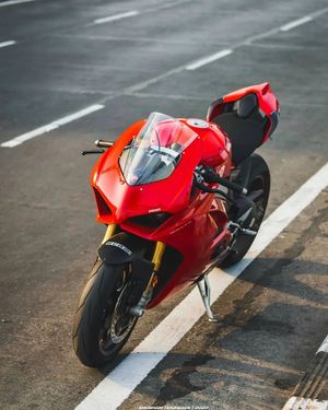 Image post by @panigalers on Instagram