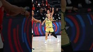 Video post by @basketballaus on YouTube