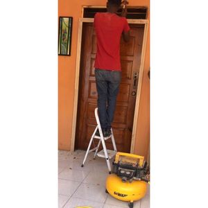 Image post by @woodworks_by_benks on Instagram