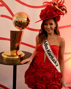 Image post by @nbafinalstrophy on Twitter