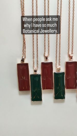 Video post by @leafyaffair on Instagram