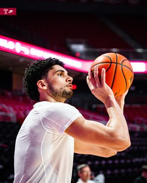 Image post by @tumbbhoops on Instagram