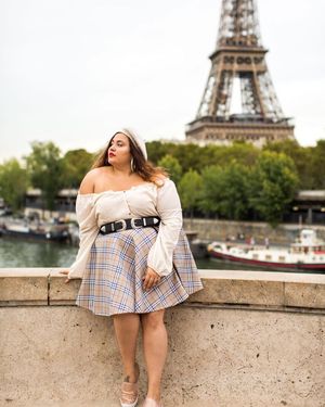 Image post by @loralyee on Instagram
