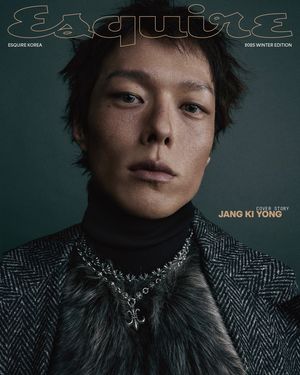 Image post by @esquire.korea on Instagram
