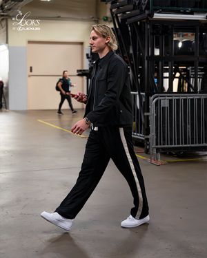 Image post by @dallasstars on Instagram