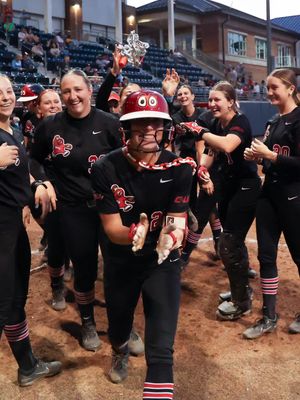 Image post by @wku_softball on Instagram