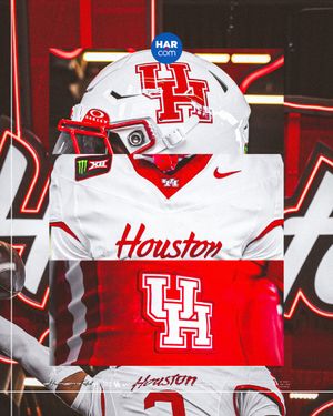 Image post by @uhcougarfb on Instagram