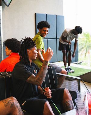 Image post by @caneshoops on Instagram