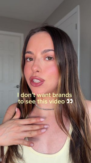 Video post by @anyaweitz on TikTok