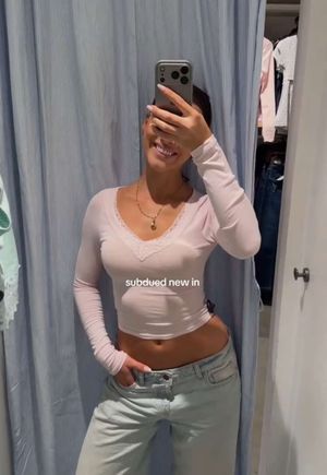 Video post by @emilykhll on TikTok