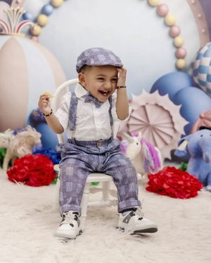 Image post by @newbornbabyphotographystudio on Instagram