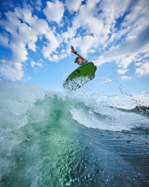 Image post by @malibuboats on Instagram