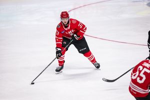 Image post by @iowawild on Instagram