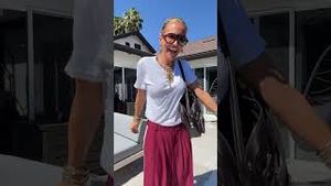 Video post by @shop.with.caroline on YouTube