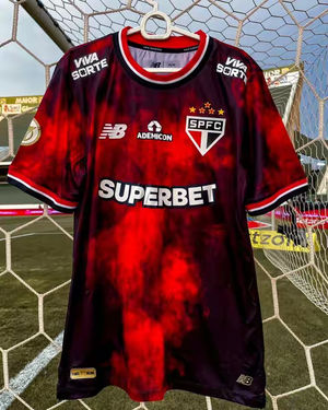 Image post by @saopaulofc on TikTok