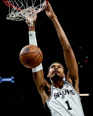 Image post by @spurs on Instagram