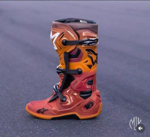 Image post by @michaeljkicks on Instagram