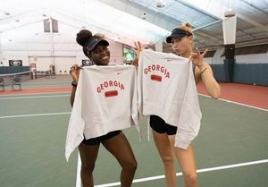 Image post by @ugawomenstennis on Instagram