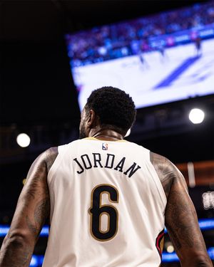 Image post by @pelicansnba on Instagram