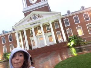 Image post by @hpuwlax on Instagram