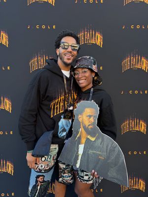 Image post by @106kmel on Instagram