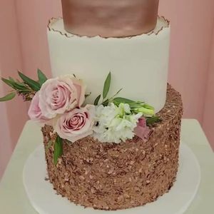 Image post by @flowergardenatl on Instagram