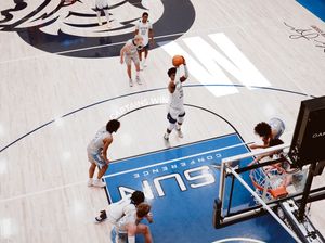 Image post by @cnuhoops on Instagram