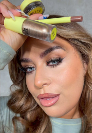 Video post by @beckymorganmakeup on TikTok