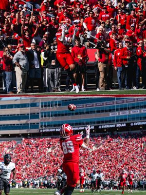 Image post by @badgerfootball on Instagram