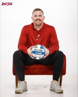 Image post by @alabamavball on Instagram