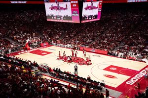 Image post by @RazorbackMBB on Twitter/X
