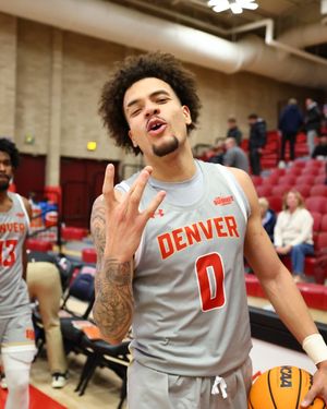 Image post by @du_mhoops on Instagram