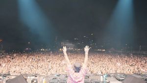 Image post by @followthefishtv on Instagram