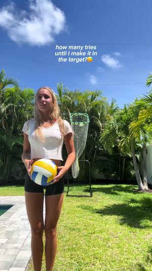 Video post by @charlotteglassss on TikTok