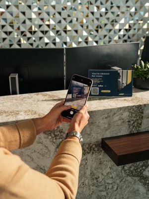 Image post by @signaturefbo on Instagram