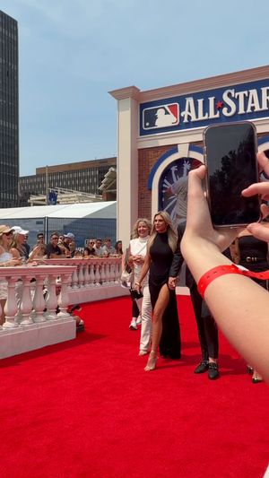Video post by @philliesnation on Facebook
